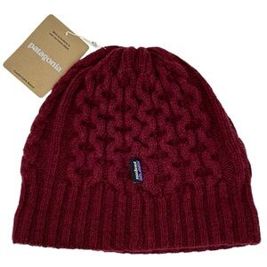 NWT Patagonia Coastal Cable Beanie Wax Red Cap One Size 28997